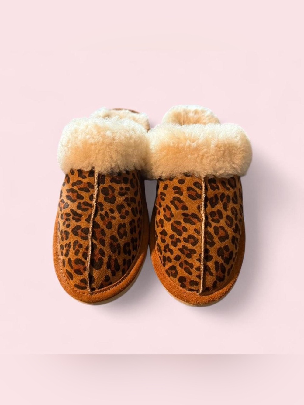 Women’s MinniTonka Leopard Fur Lined Slippers 7